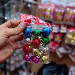 گوی 12 تایی ریز نقره ای سیلور کریسمس فروش عمده لوازم کریسمسی گوی توپ رنگی ای